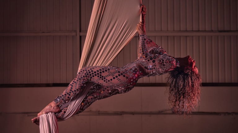 how to light photograph aerialist